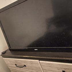 48' TV 