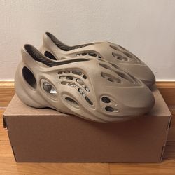 Adidas Yeezy Foam Runner Mist - Size 11