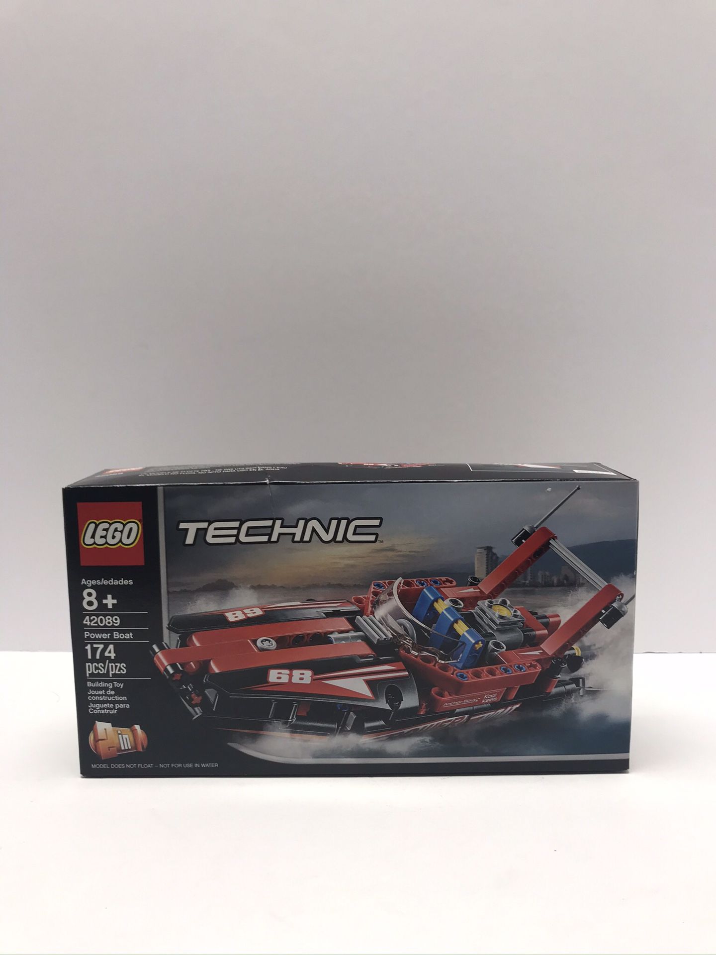 Lego Technic Power Boat 42089