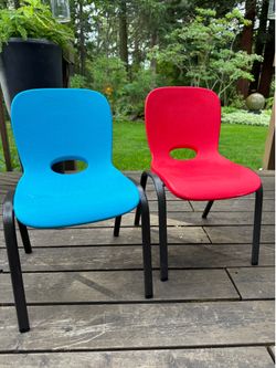 2 lifetime kids stackable chairs