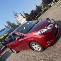2013 Toyota Sienna