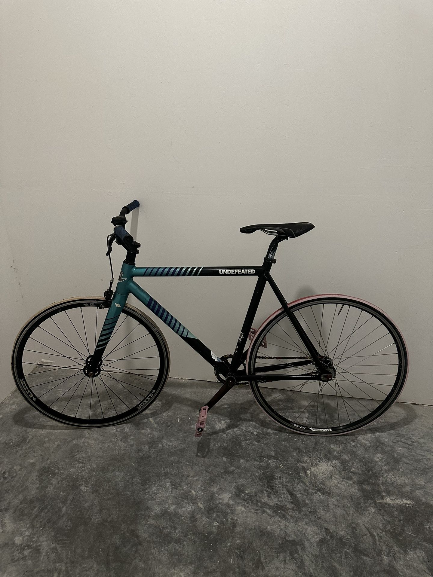 State Undefeated II (Track bike/Fixed) OBO!