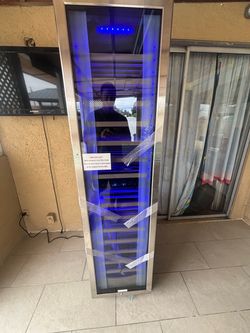 Antarctic Star 17.7in. Dual Zone 111-Bottle Built-in/Freestanding Beverage & Wine Cooler in Silver