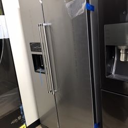 KitchenAid Side By Side Refrigerator In Stainless Steel 