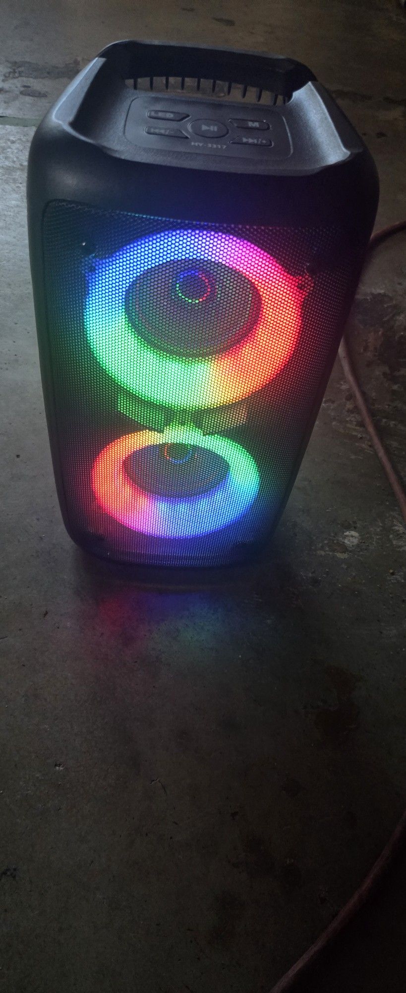 Portable Wireless Speaker & Microphone