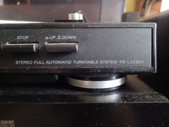 SONY FULLY AUTOMATIC TURNTABLE WITH BUILT-IN PHONO PREAMP $200 FINAL PRICE READ DESCRIPTION AND SEE ALL PICTURES