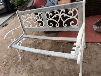 Outdoor Garden Bench Wood and Metal