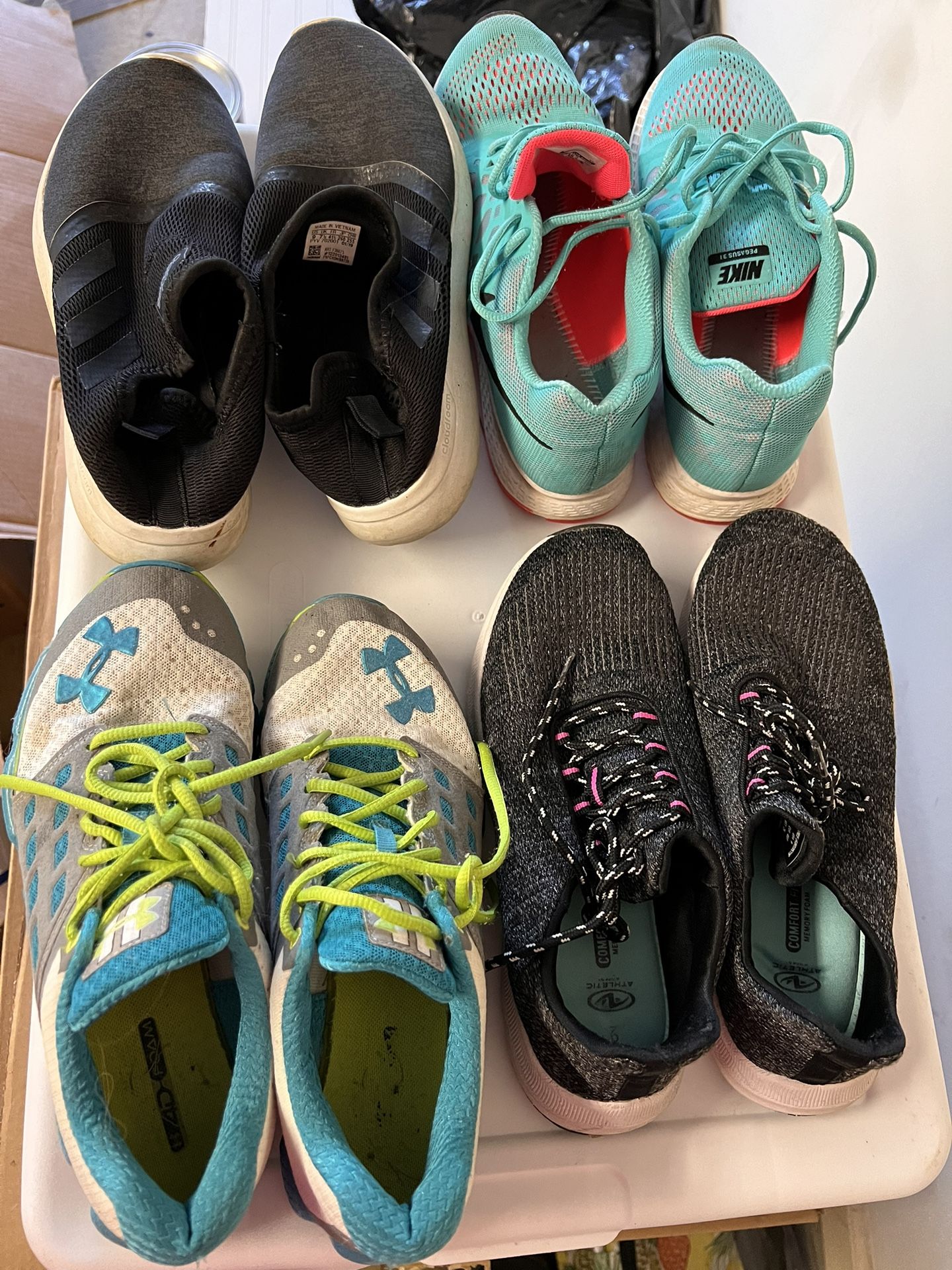 Women’s tennis Shoes $10 For All