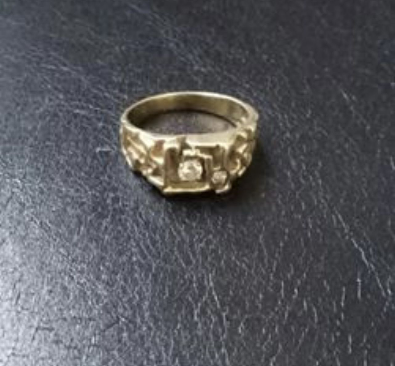 Vintage 10k Gold Diamond Nugget Ring Size 8