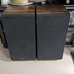 Fisher vintage speakers