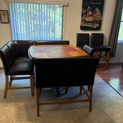 Kitchen Table and Chairs
