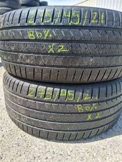 Pair of 275/45/R21 with 80% of tread or life BREDESTEIN  HABLAMOS ESPAN̈OL