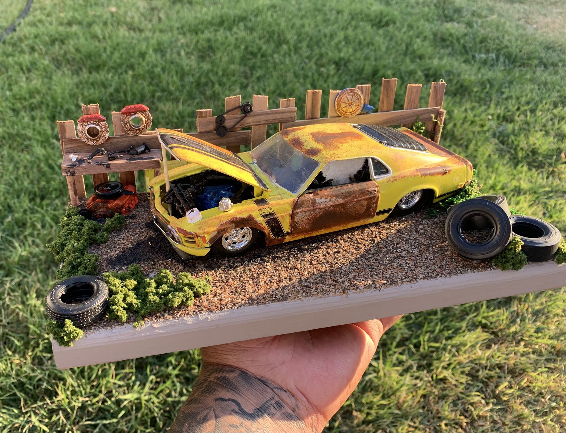 Diecast “ Project Car Diorama “1/24 Scale
