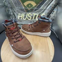 HEYDUDE Junior Bradley Classic Boots Lightweight Water-Repellant Pull-On Size J6
