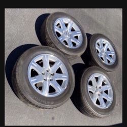 4 — 215/65r17 5x4.5 5x114.3 5x115 Chevy Impala Equinox Tacoma CR-V Kia Optima Accord Civic Camry Charger Chrysler 300 Wheels Rims Tires!!!!!!!