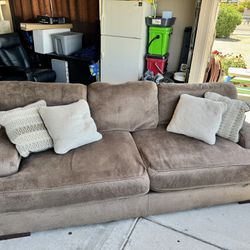 Beautiful Sofa Sectional Style Couch 