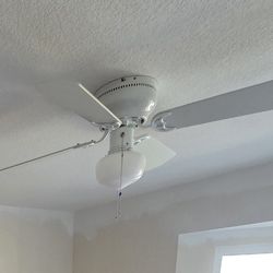 Ceiling Fan white