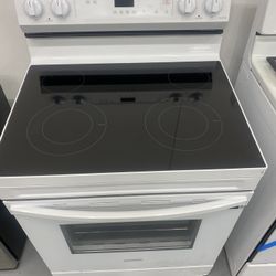 White Samsung Electric Range 