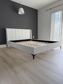 Brand new king bed frame / Delivery available