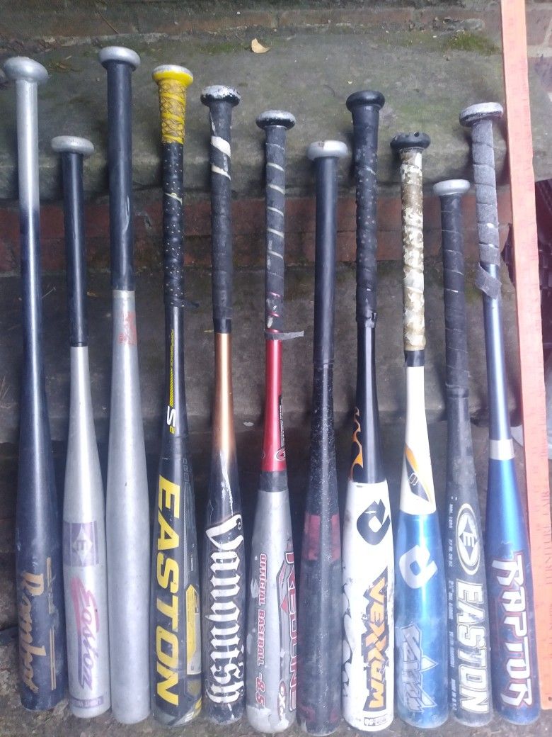 10 Baseball Bats For $30 Plus Sports Equipment 