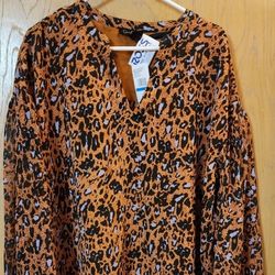 NWT Women's Speckled Cheetah  Blouse Top Size XL