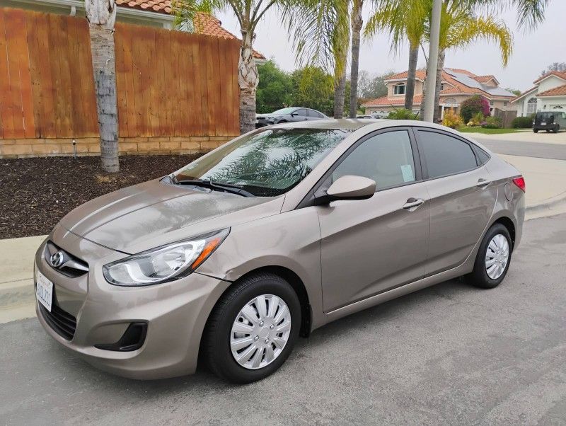 2013 Hyundai Accent