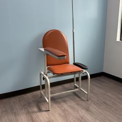Winco 573 Padded Blood Drawing Chair With IV Pole