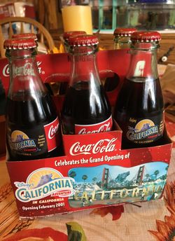 6 pack of coca cola disney california adventure of 2001