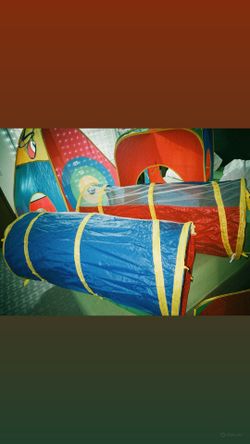New out of box Hide N Side Kids tent set