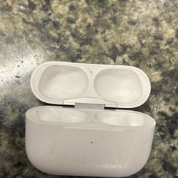 MagSafe Charging for AirPods Pro 