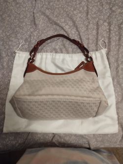 Dooney & Bourke Purse