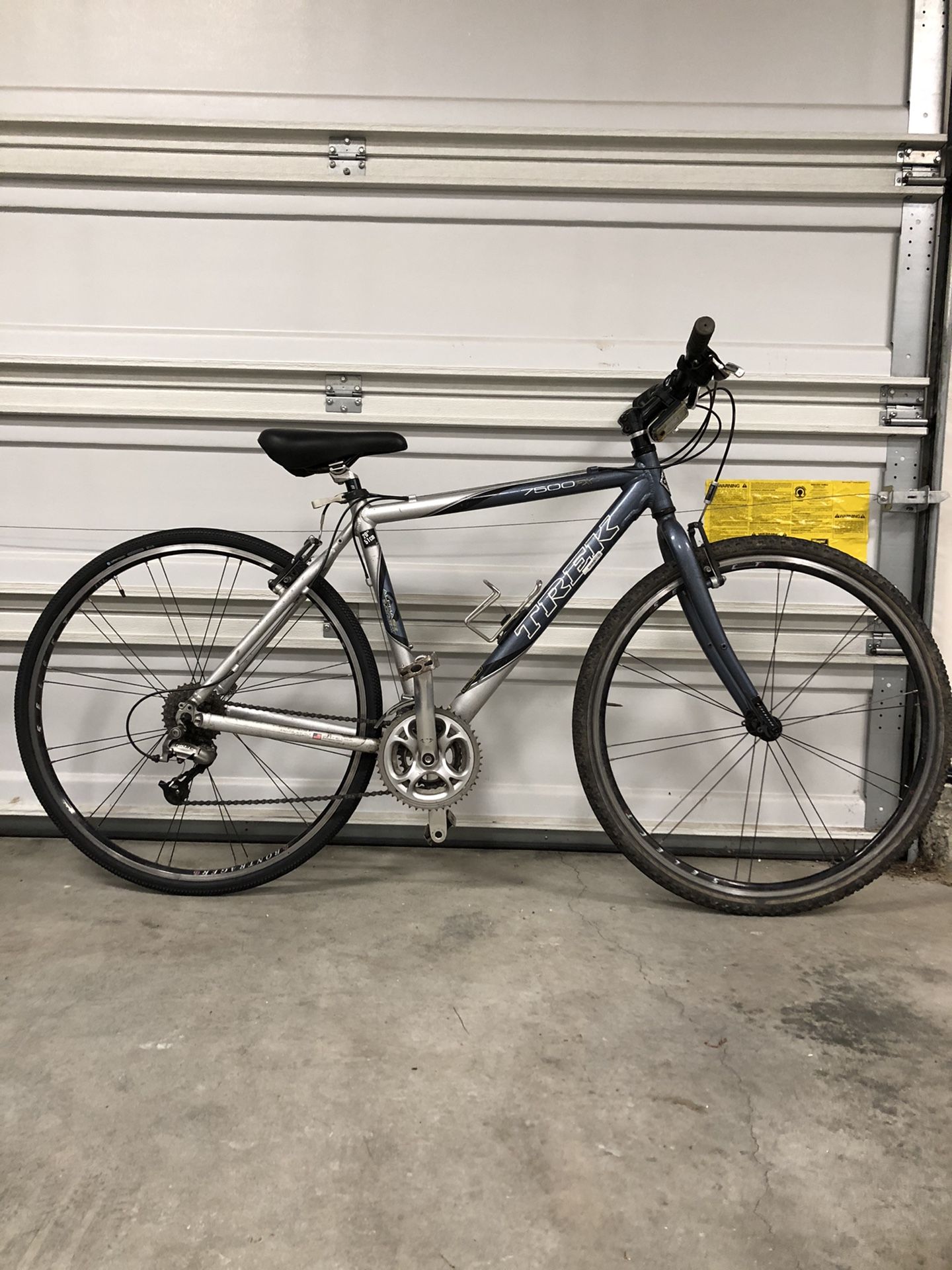 7500 FX Trek 20” Bike Bicycle