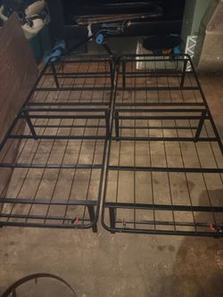 2 folding metal twin bed frames