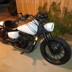 2004 Honda Cruiser  For Trade....