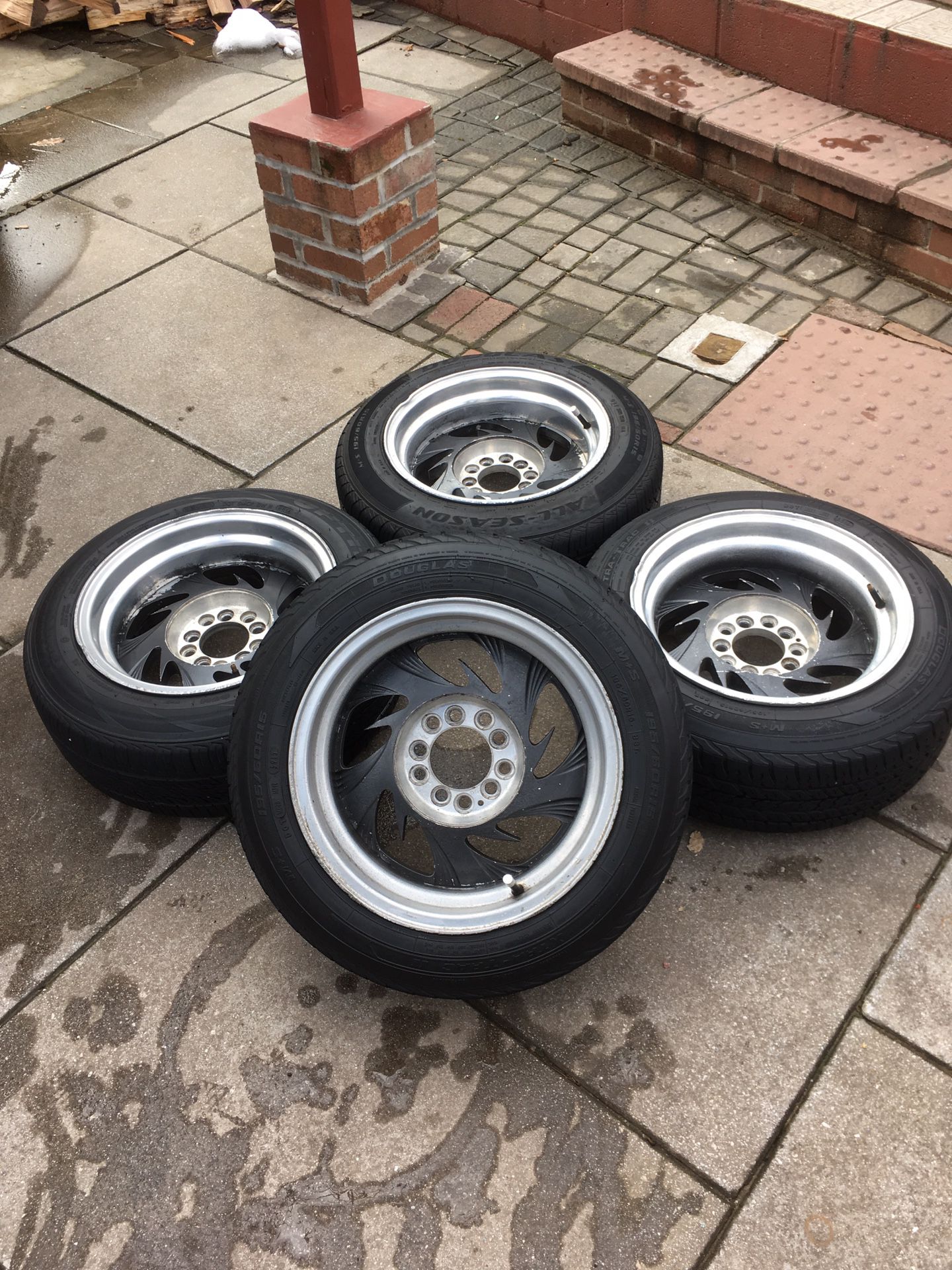 Rims and tires universal