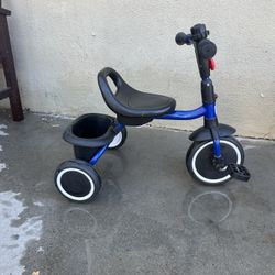 Tricycle 