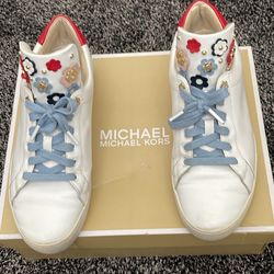 Michael Kors Mindy Lace Up Leather Tennis Shoes Size 9M Pre-Owned/Tennis Usados Michael Kors 9M $50
