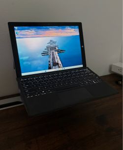Microsoft Surface Pro 3 Bundle – Intel i5, 8GB RAM, 256GB SSD (Dock & Charger)