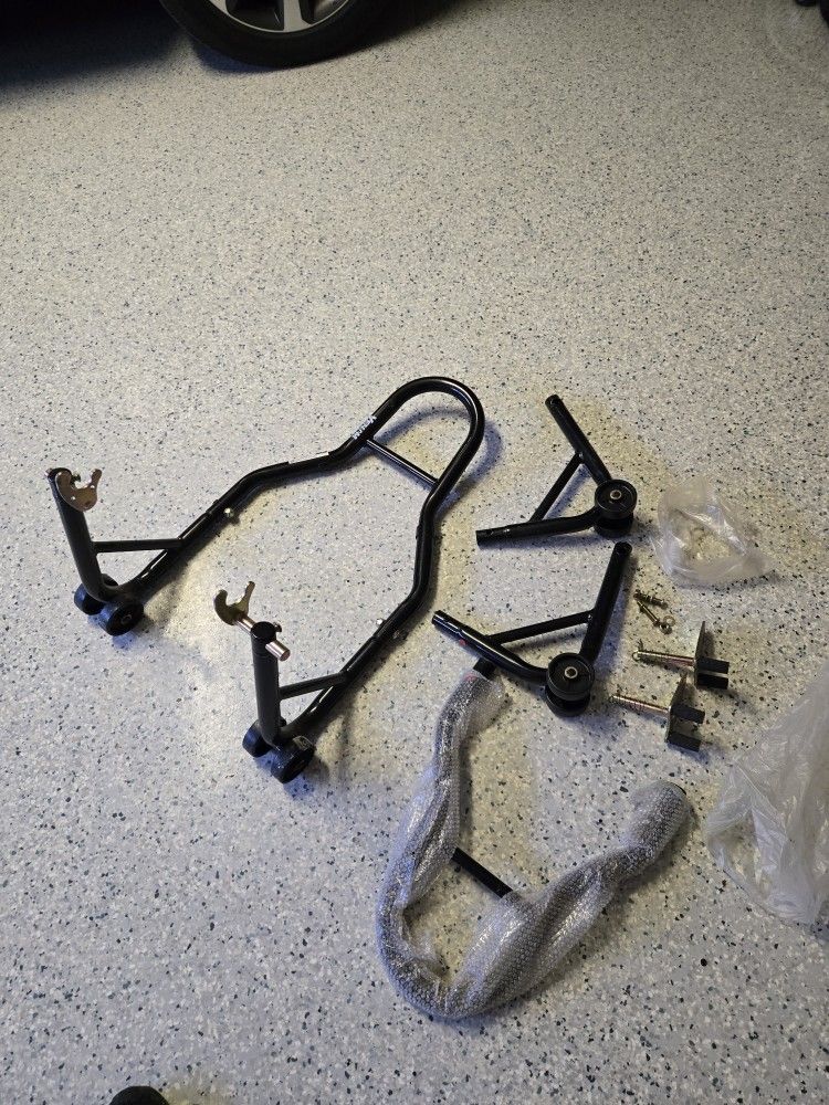 Venom Motorcycle Front & Rear Combo Wheel Lift Stands