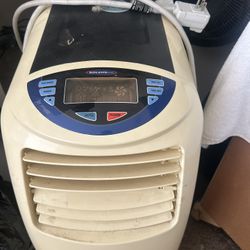 Portable AC Blows Cold ❄️❄️💨💨
