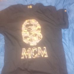 A Bathing Ape Mcm Size Large