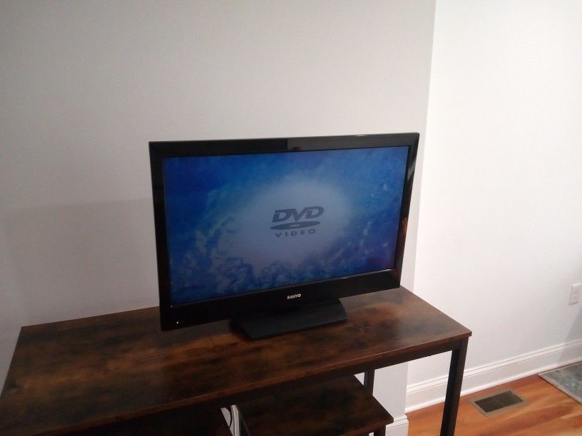36 Inch Sanyo TV/DVD Combo