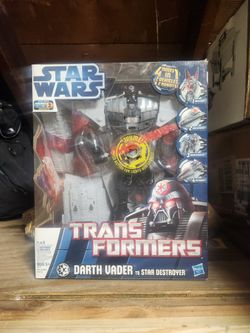 Star Wars Transformers NEVER BEEN USED