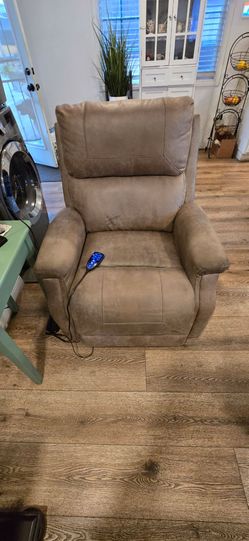 Full electric recliner