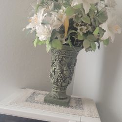 Bonitos Floreros Grandes Y Más Cosas Ver En My Profile  Muving Sale $25