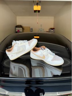Nike sb dunk year of the rabbit. Size 9.5