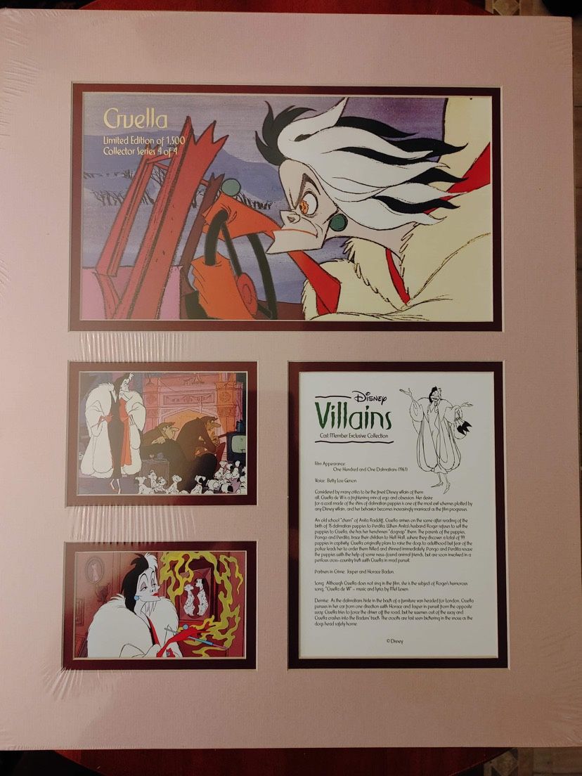 collectors item- NEW- Disney Villains - Cruella