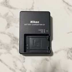 Nikon battery charger mh-24
