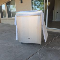 GE Dishwasher