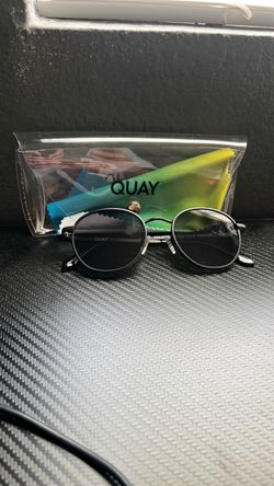 Quay Talk Circles Polarized Sunglasses men’s